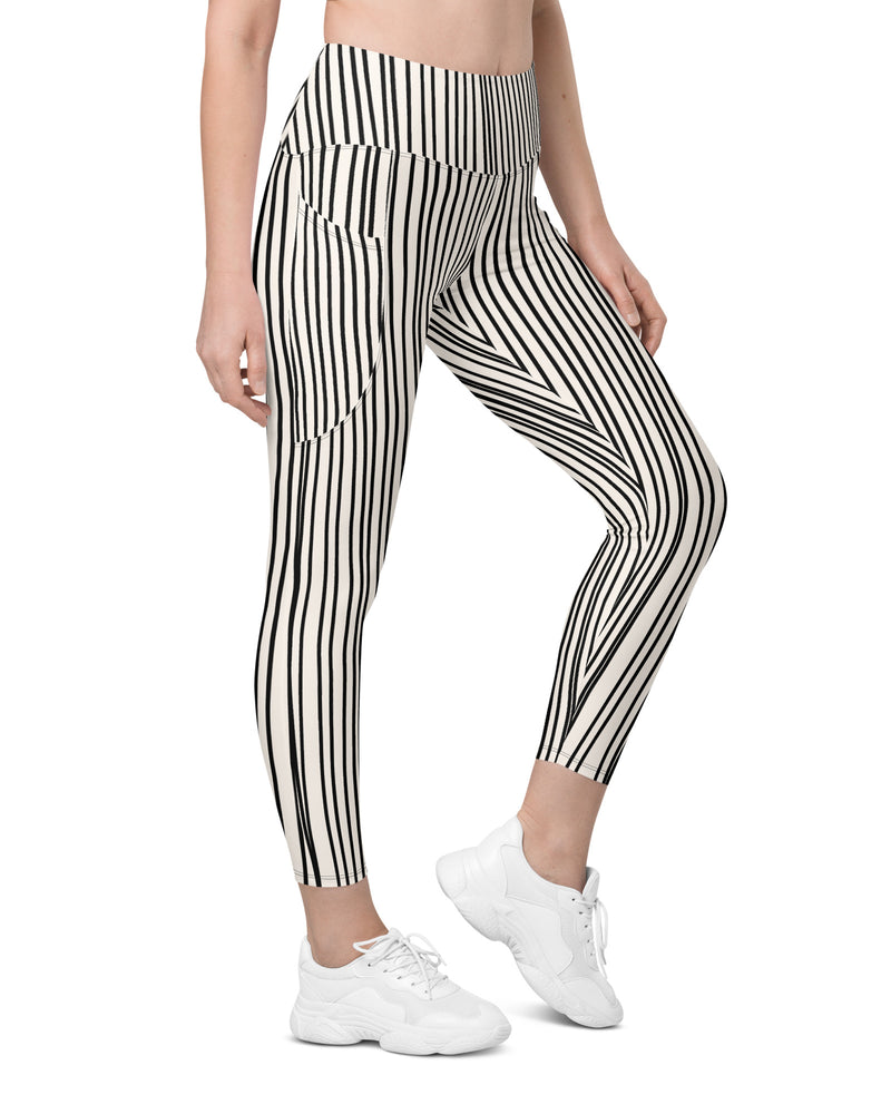 http://thecoolppl.com/cdn/shop/products/Lined_Leggings_luxury_Pockets_Modern_Lines_TheCoolPpl_side_800x.jpg?v=1681144138